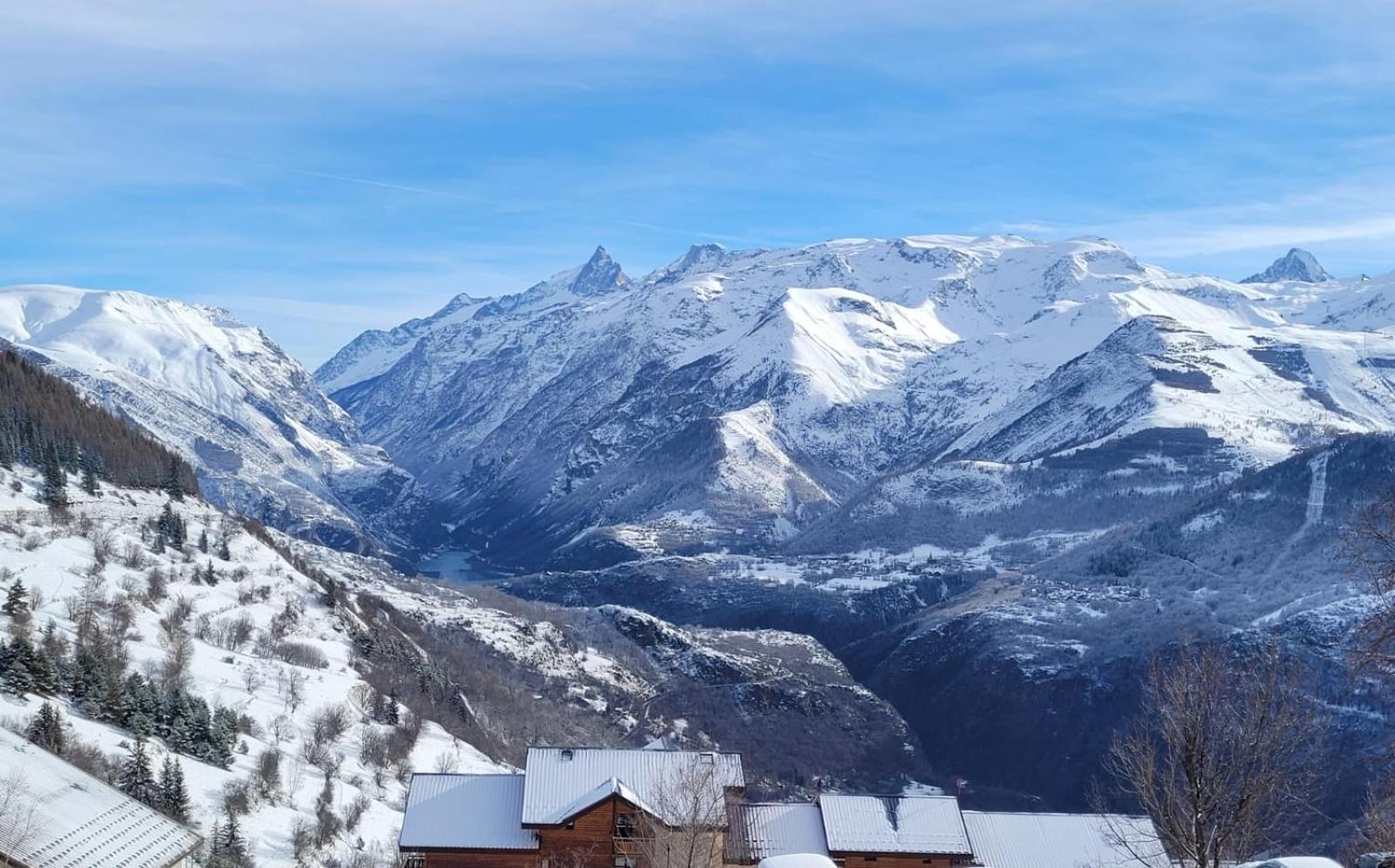 Auris Les Gentianes Station Alpe Huez Apartment Exterior photo