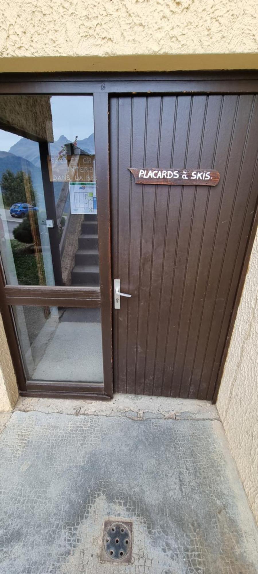 Auris Les Gentianes Station Alpe Huez Apartment Exterior photo